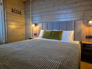 База отдыха Эльдорадо Сахюрта Полулюкс №1 с двумя комнатами и двумя двуспальными кроватями-9