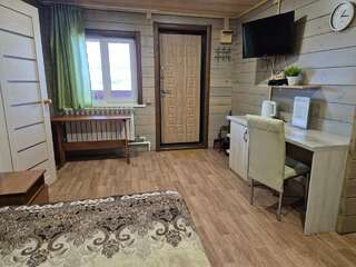 База отдыха Эльдорадо Сахюрта Полулюкс №1 с двумя комнатами и двумя двуспальными кроватями-4